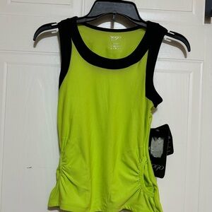 Vogo Athletics Sz S Activewear Top NWT😊😊